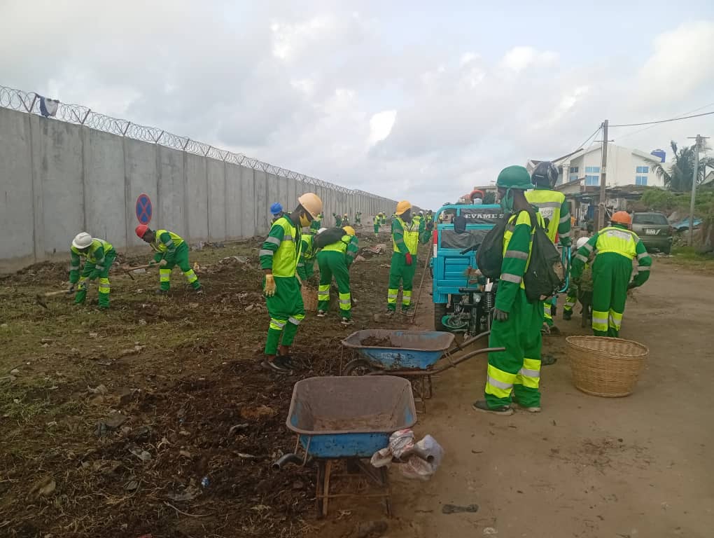 Propriété des villes :   La SGDS assainit le quartier Gondouana de Cotonou
