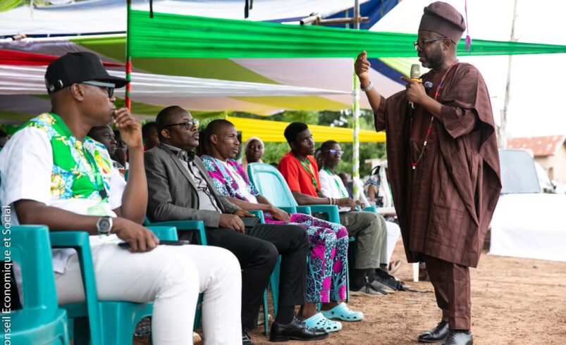 Action citoyenne: Le Pdt du CES échange avec 500 jeunes