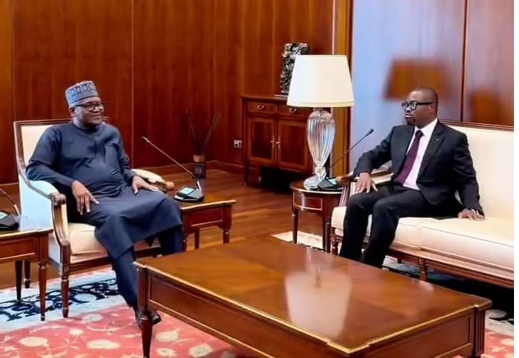 La rencontre entre le fondateur du groupe Dangote et le président Romuald Wadagni, relance les spéculations sur d'éventuels projets d'investissement.