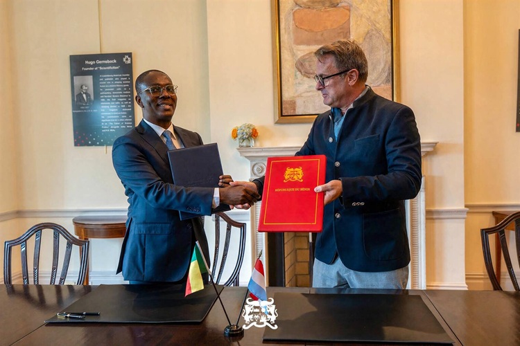 Bénin : 15 millions d’euros du Luxembourg pour les métiers portuaires