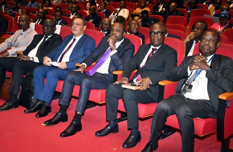Réunis les 21 et 22 octobre 2026 à Cotonou, les experts-comptables et comptables agréés de l’UEMOA examinent les moyens de renforcer la transparence financière, la gouvernance et la souveraineté économique des États membres.